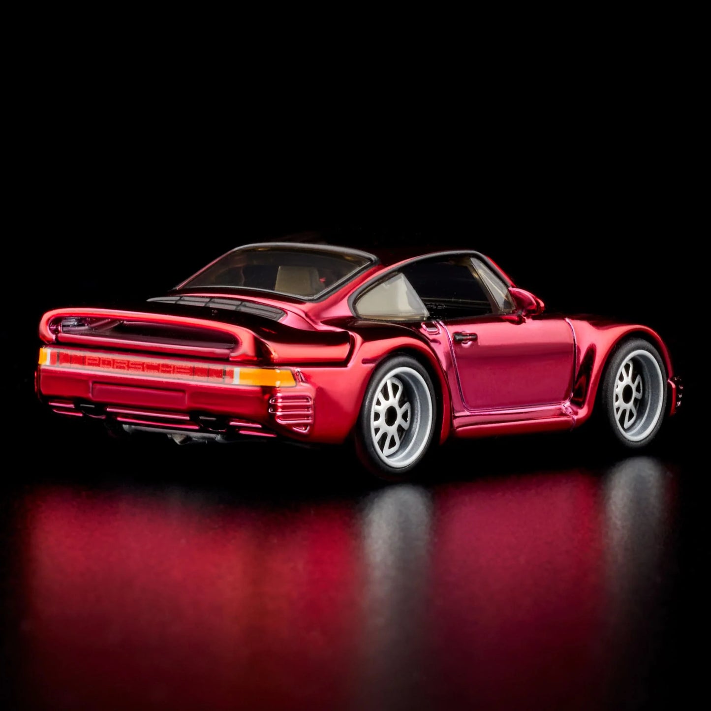 Hot Wheels Collectors
RLC Exclusive 1986 Porsche 959 Red