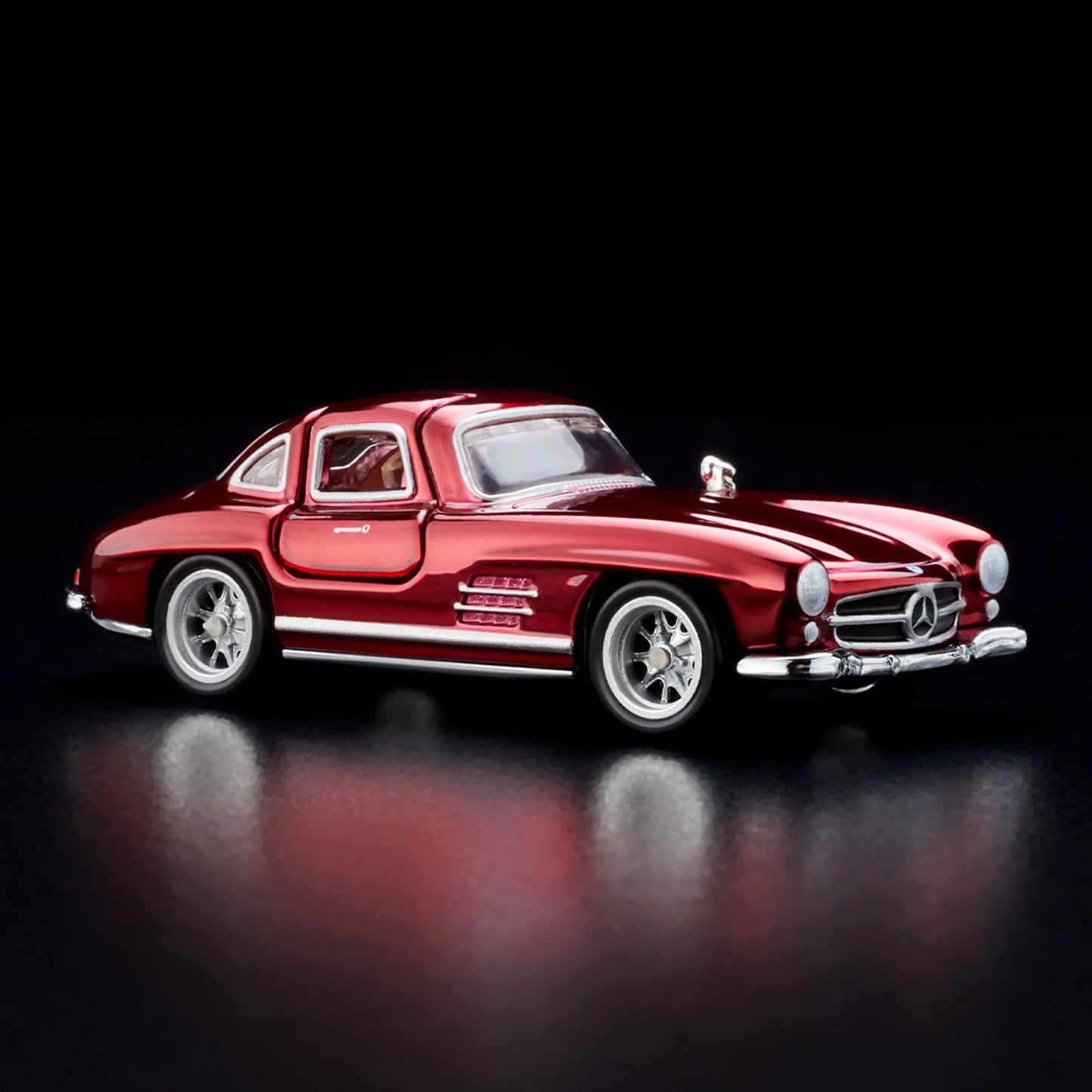 Hot Wheels Collectors
Hot Wheels® RLC™ 1955 Mercedes-Benz 300 SL - "Oxblood"