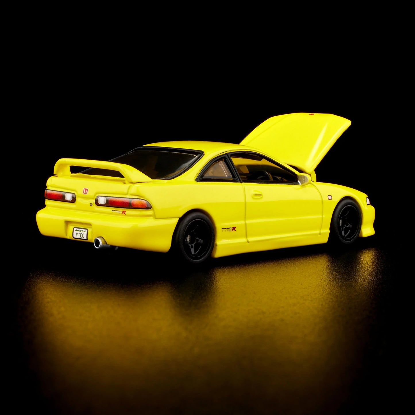 Hot Wheels Collectors
RLC Exclusive 1995 Honda Integra TYPE R Yellow