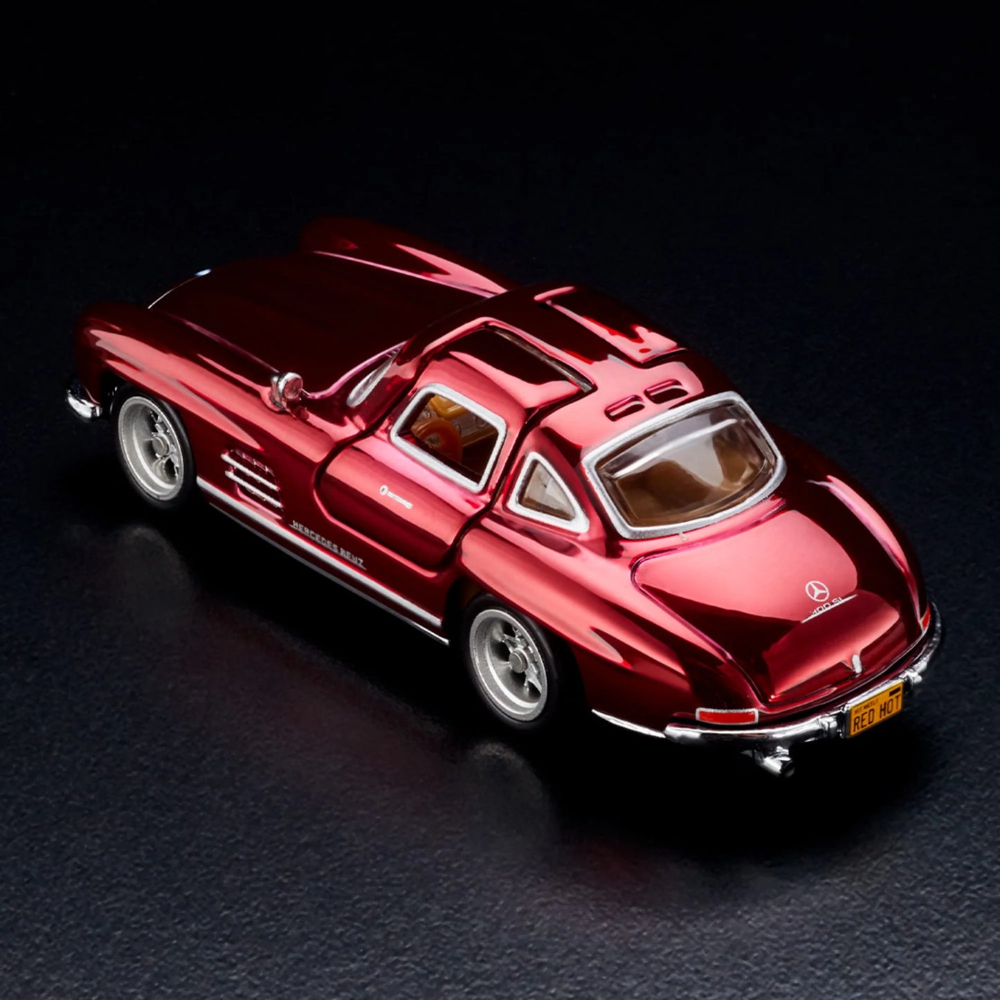 Hot Wheels Collectors
Hot Wheels® RLC™ 1955 Mercedes-Benz 300 SL - "Oxblood"