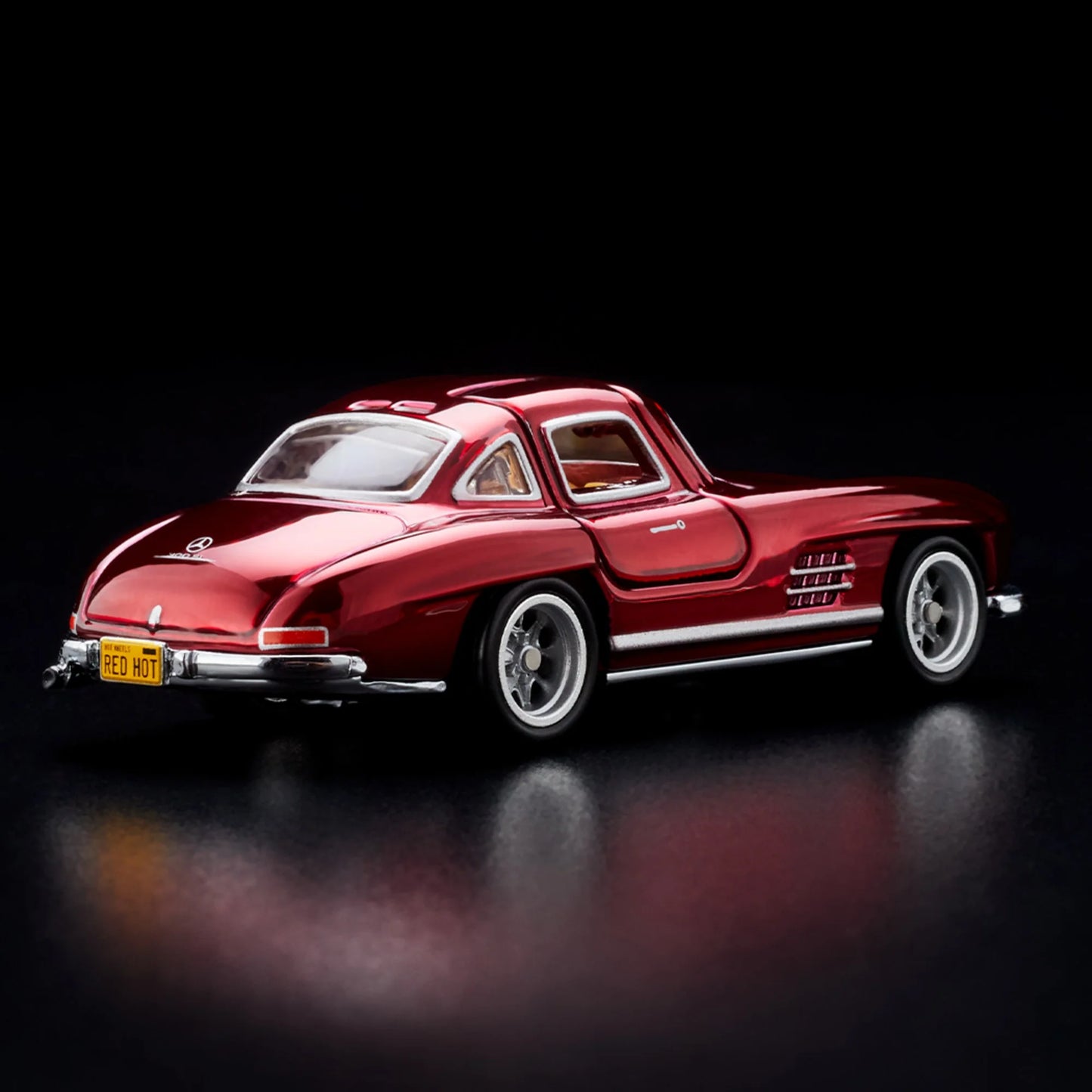 Hot Wheels Collectors
Hot Wheels® RLC™ 1955 Mercedes-Benz 300 SL - "Oxblood"