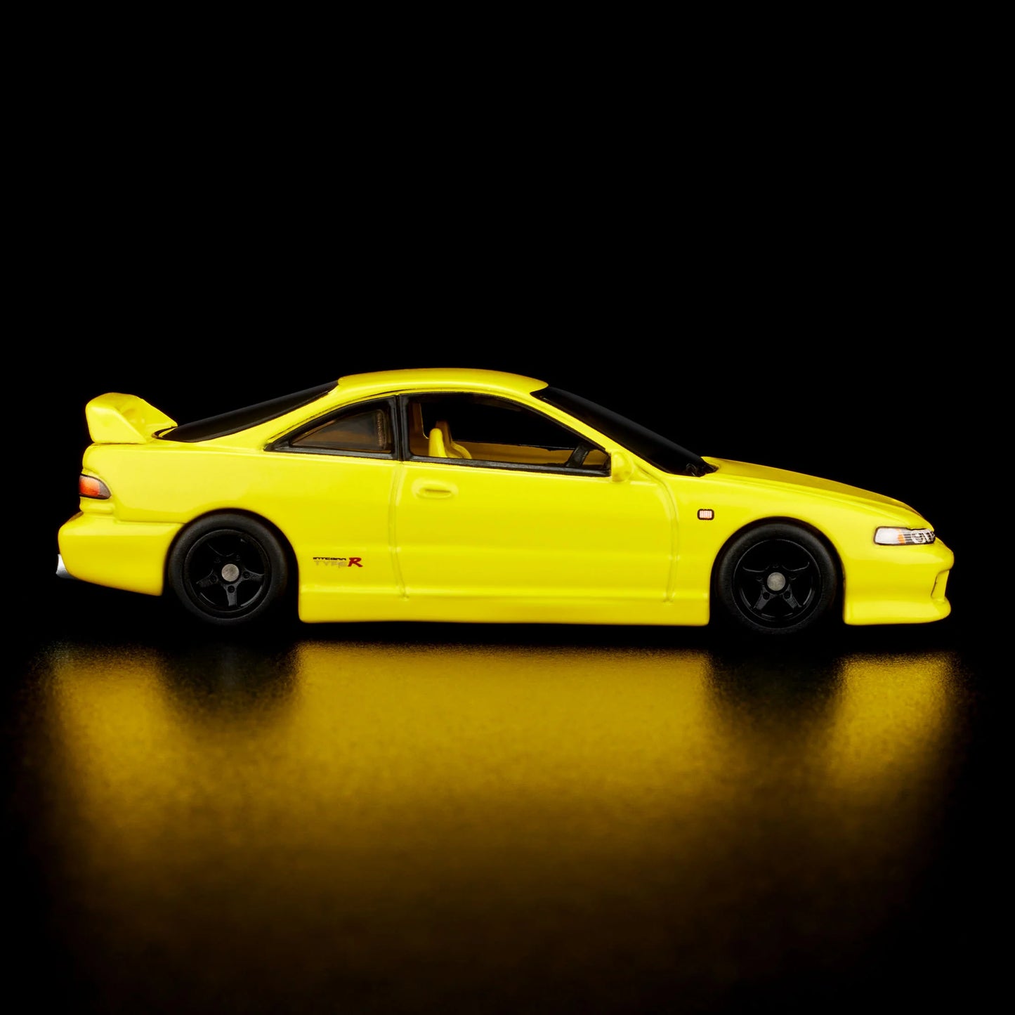 Hot Wheels Collectors
RLC Exclusive 1995 Honda Integra TYPE R Yellow