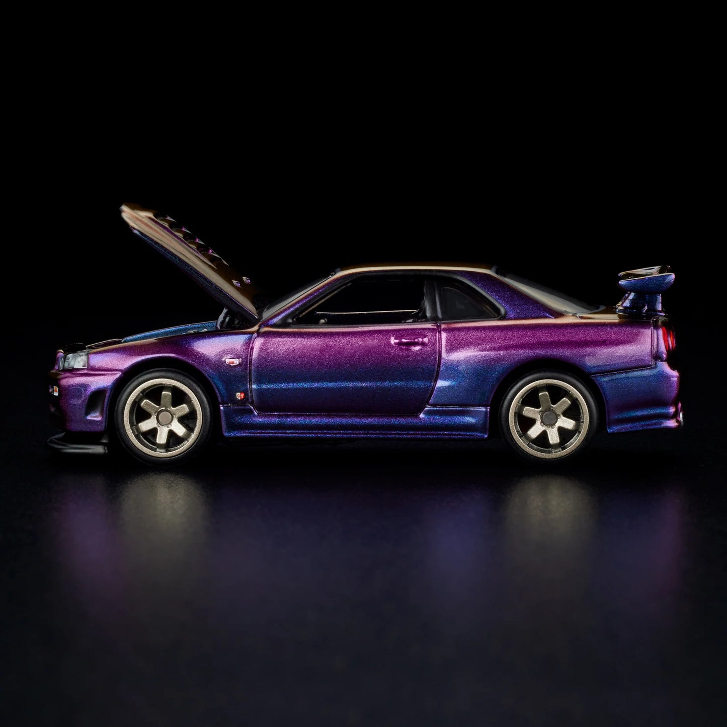 Hot Wheels Collectors
RLC Exclusive Nissan Skyline GT-R BNR34