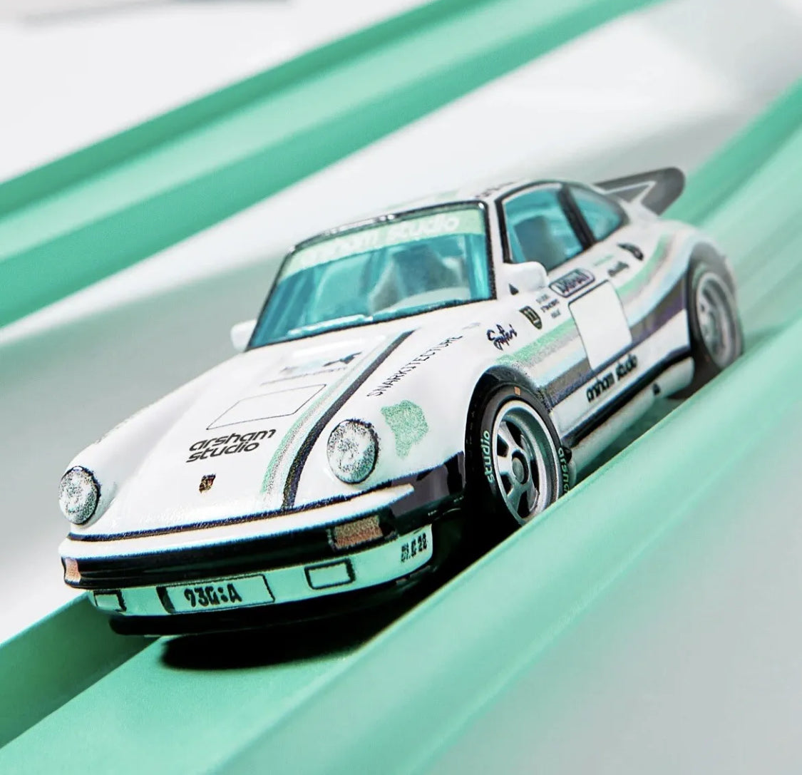 Mattel Creations Hot Wheels x Daniel Arsham Livery Porsche 930A