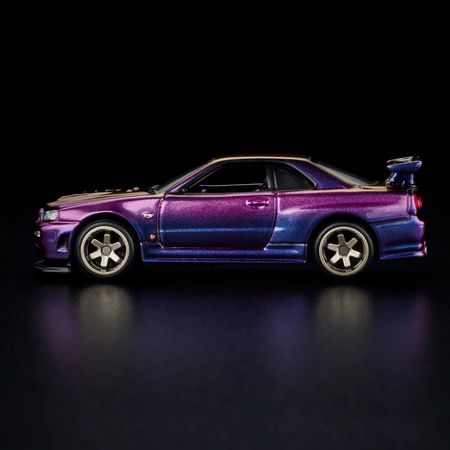 Hot Wheels Collectors
RLC Exclusive Nissan Skyline GT-R BNR34